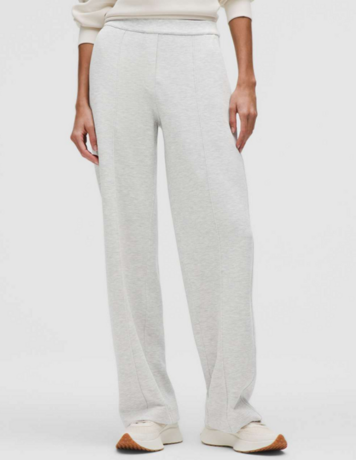 Lululemon Softstreme Pintuck Mid-Rise Pant *Regular In Heathered Core Ultra Light Grey - Size Small (Retails for $128)