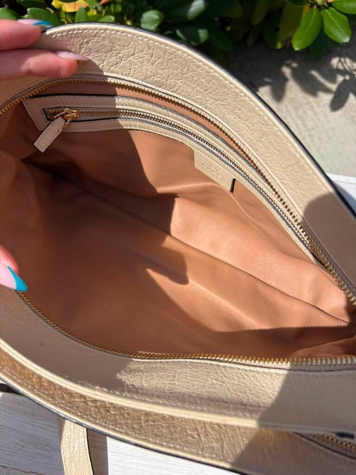 Gucci Large Arli Ostrich Bag