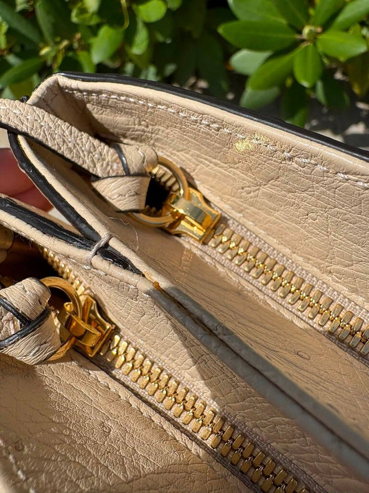 Gucci Large Arli Ostrich Bag