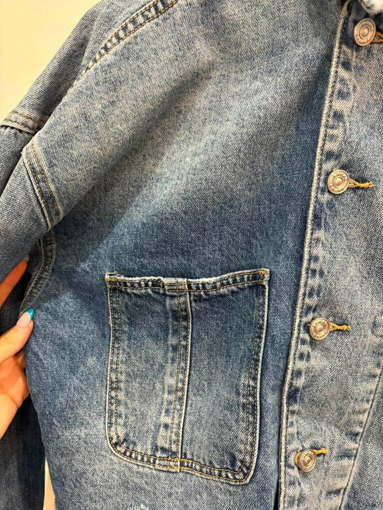 Bayeas Relaxed Cuffed Denim Jacket - Size Medium (Retails for $98)