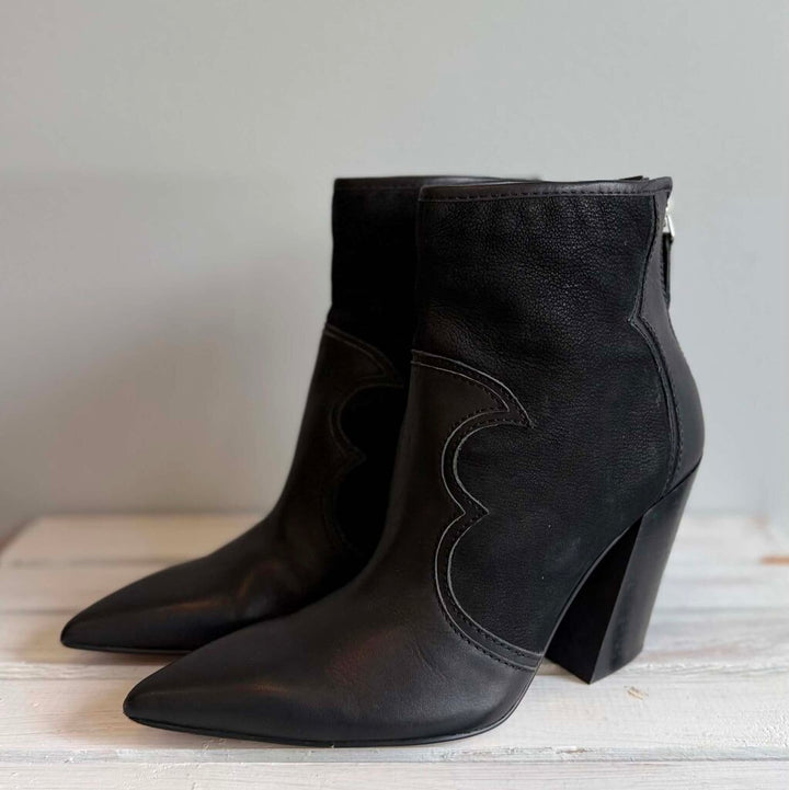 Dolce Vita Noraya Boots - Size 8.5