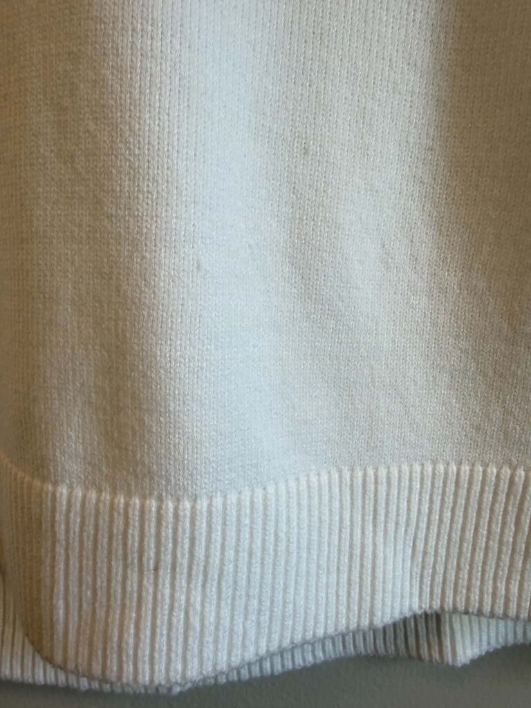 French Connection NWT Sleeveless Sweater - Size Large