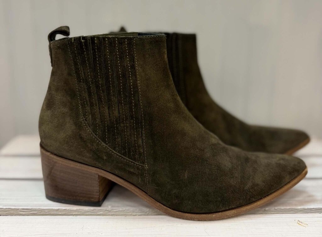 M. Gemi Suede Boots - Size 37.5