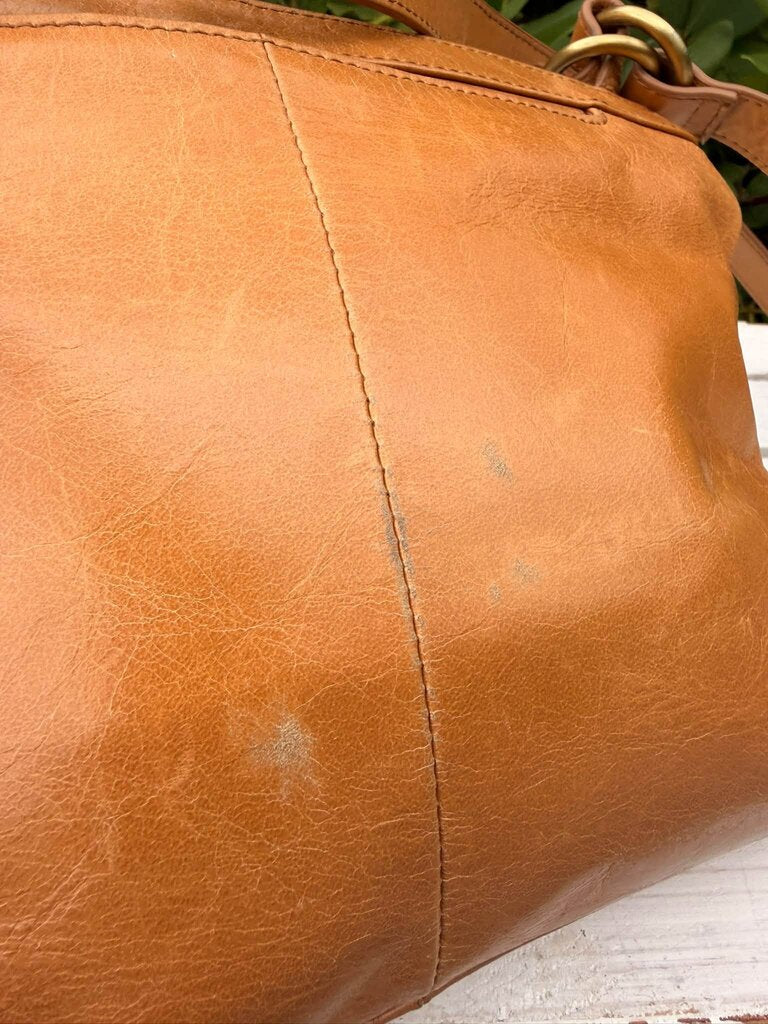 Hobo Cassie Leather Convertible Crossbody Shoulder Bag