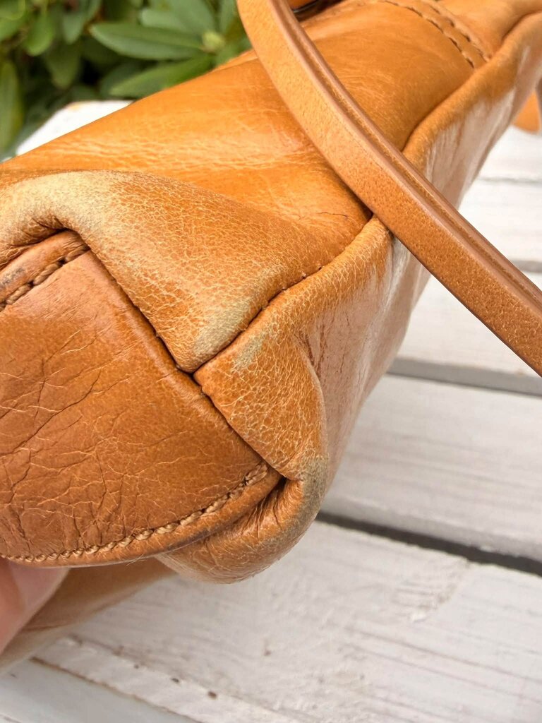 Hobo Cassie Leather Convertible Crossbody Shoulder Bag