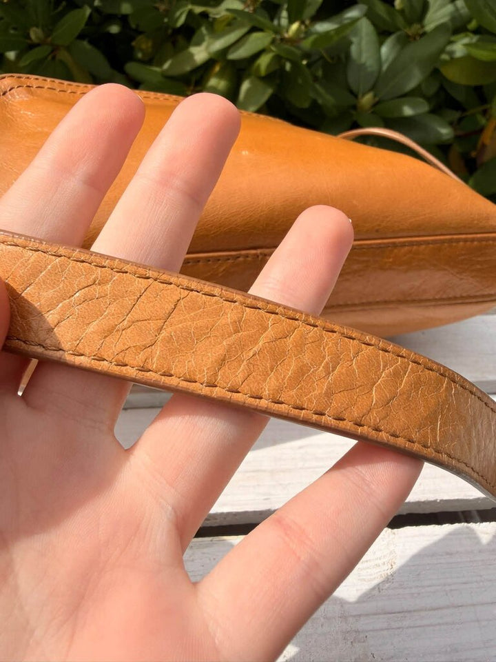 Hobo Cassie Leather Convertible Crossbody Shoulder Bag