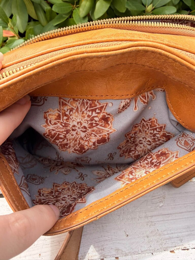 Hobo Cassie Leather Convertible Crossbody Shoulder Bag