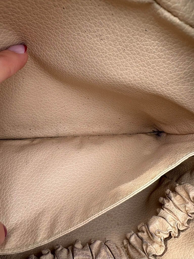 Louis Vuitton Monogram Trouse Toilette 23