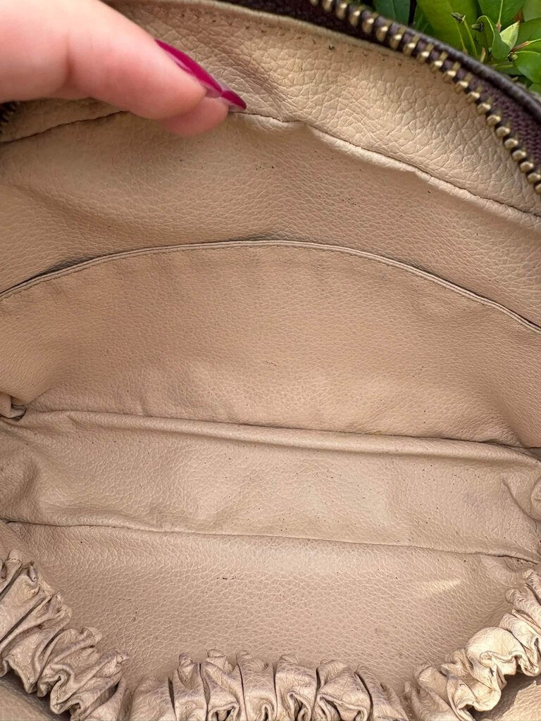 Louis Vuitton Monogram Trouse Toilette 23