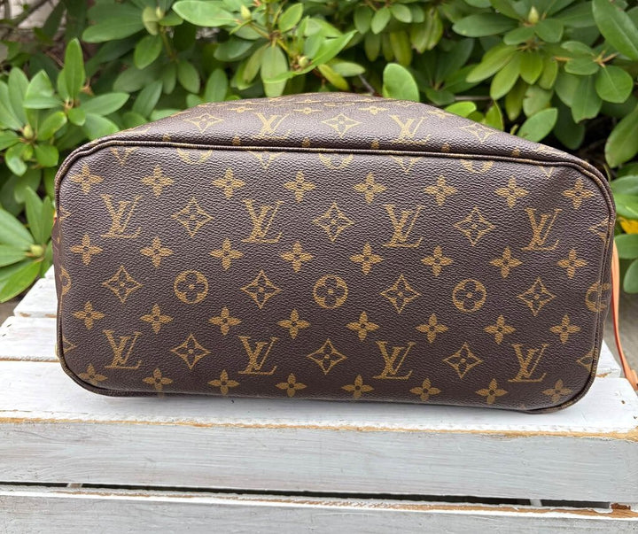 Louis Vuitton Monogram Neverfull MM