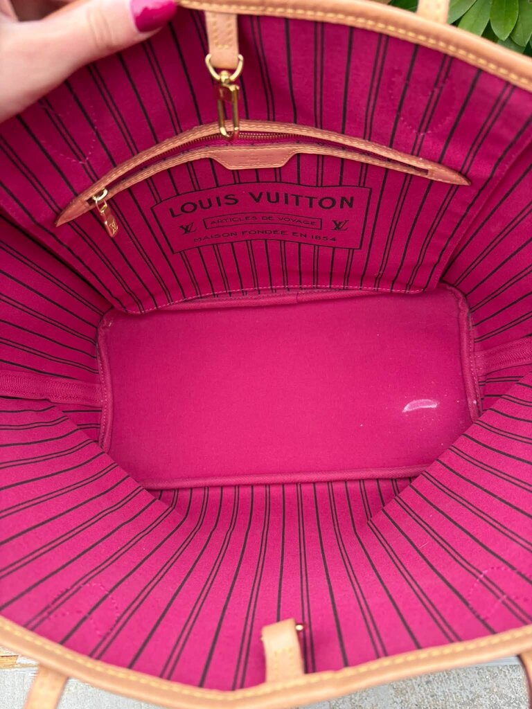 Louis Vuitton Monogram Neverfull MM