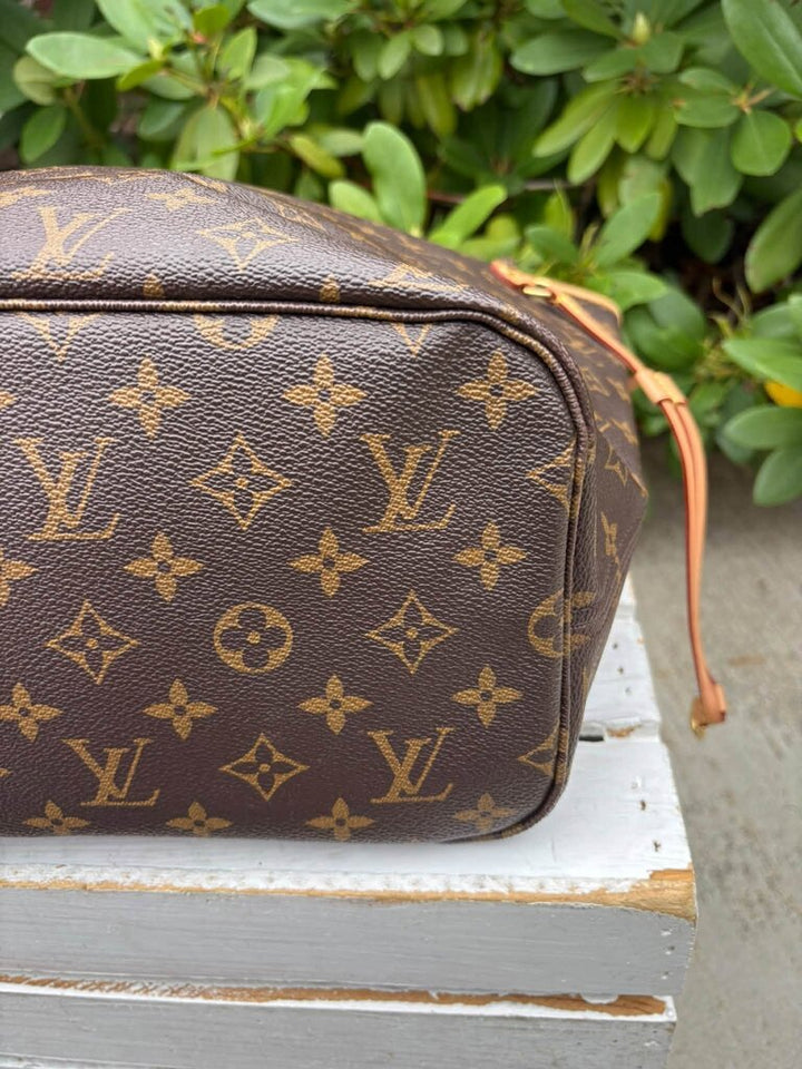 Louis Vuitton Monogram Neverfull MM