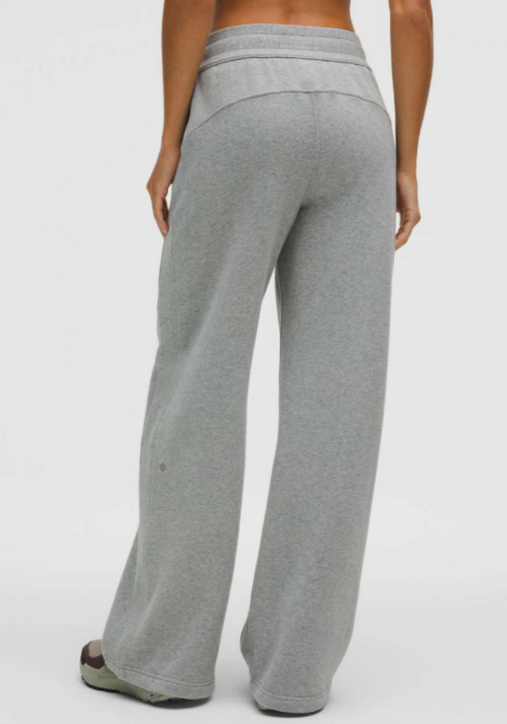 Lululemon Scuba Mid-Rise Wide-Leg Pant in Heathered Core Medium Grey - Size Small (Retails for $118)