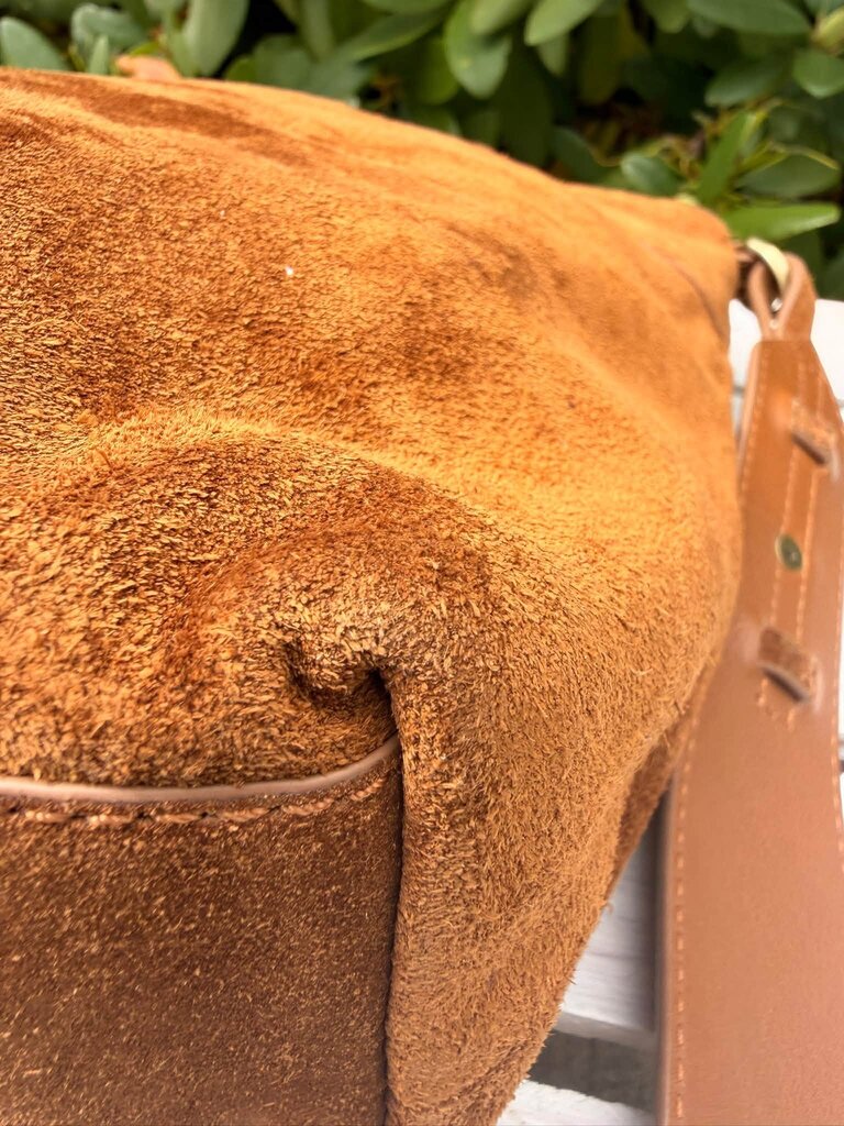 Hobo Maggie Crossbody Bag