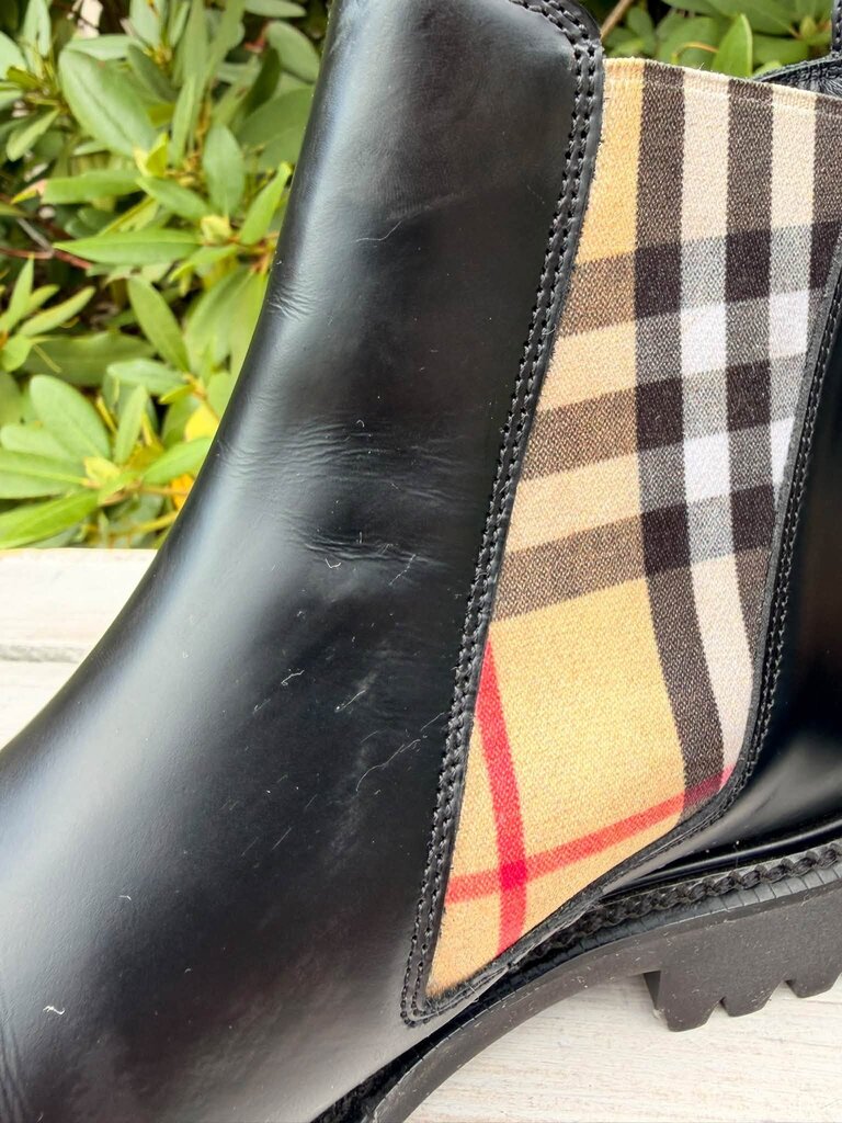 Burberry Allostock Check Leather Chelsea Boots - Size 37 (Retails for $1,050)
