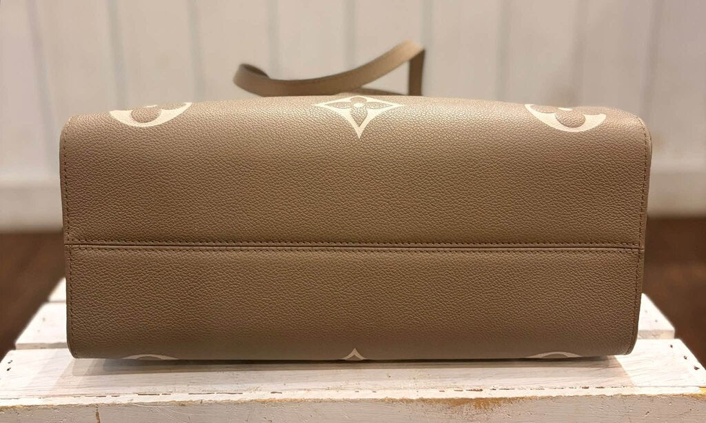Louis Vuitton Monogram On The Go MM