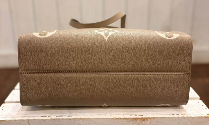 Louis Vuitton Monogram On The Go MM