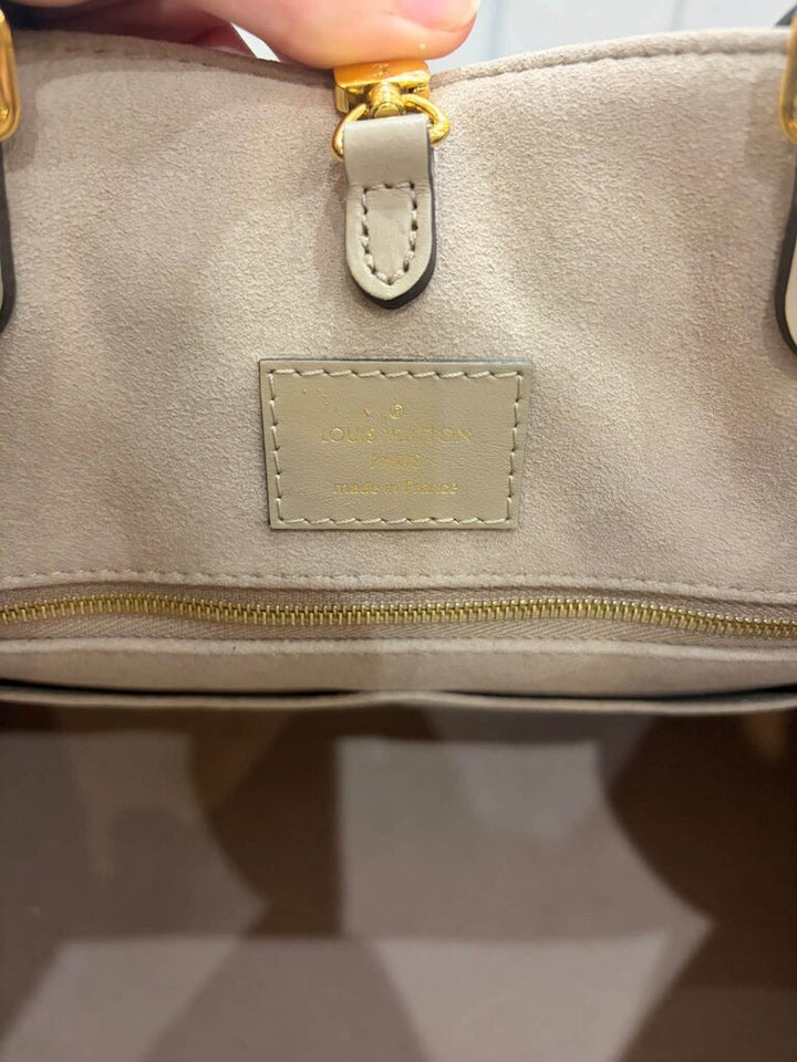 Louis Vuitton Monogram On The Go MM