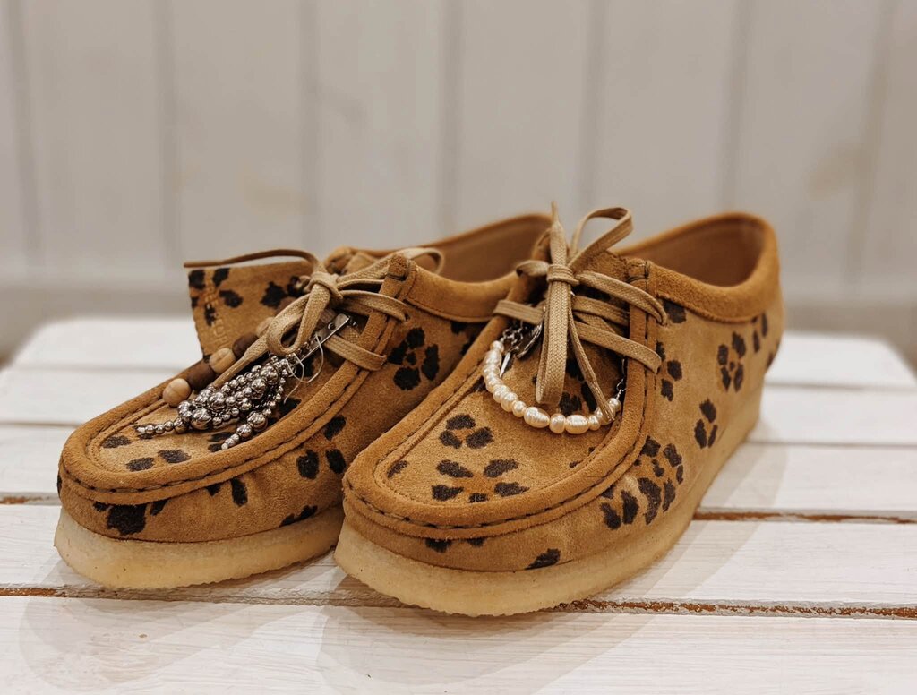 Clarks X Free People Wallabees - Size 8