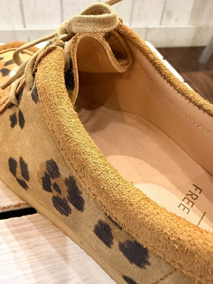 Clarks X Free People Wallabees - Size 8