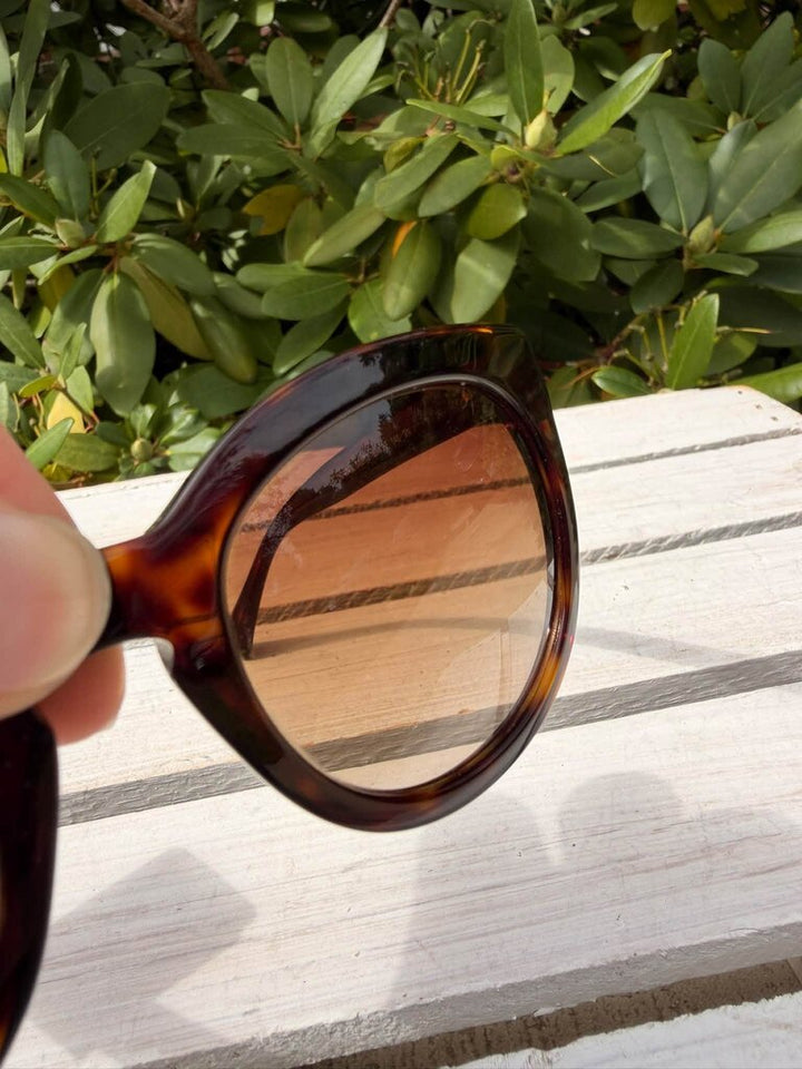 Dolce & Gabbana DG4249 Round Sunnies (w/ case)