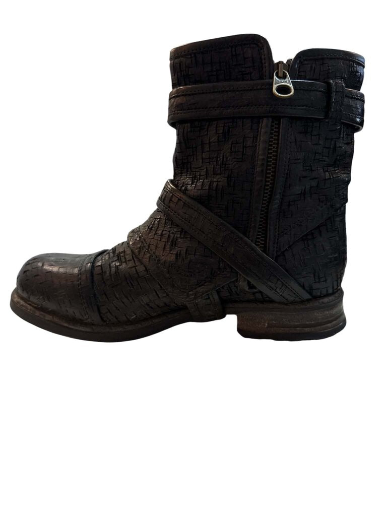 UGG Elisabeta Weave Moto Boots - Size 8.5