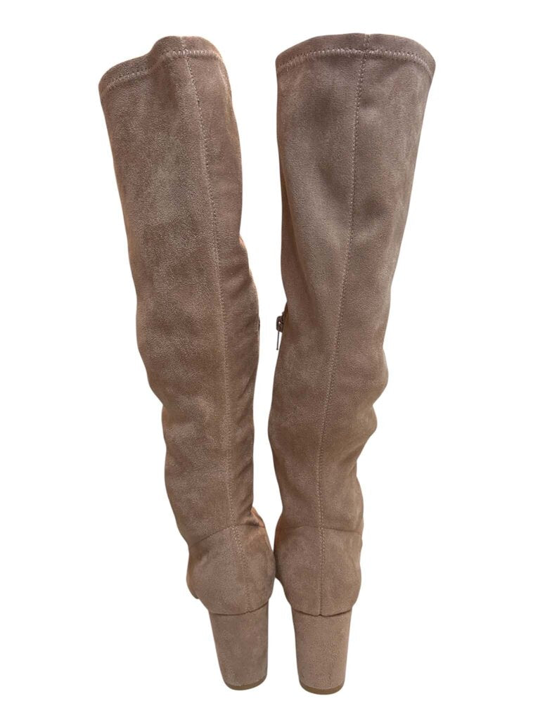 Silent D Knee High Boots - Size 7.5