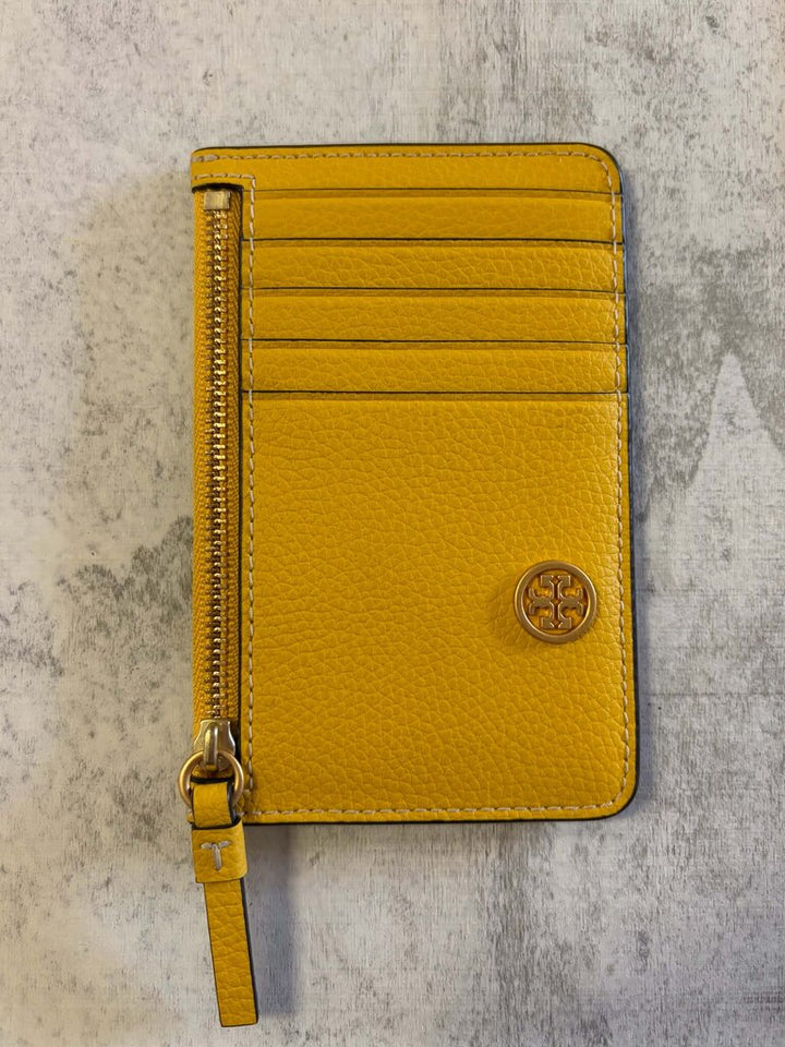 Tory Burch Walker Card Holder in Gold Pinch
