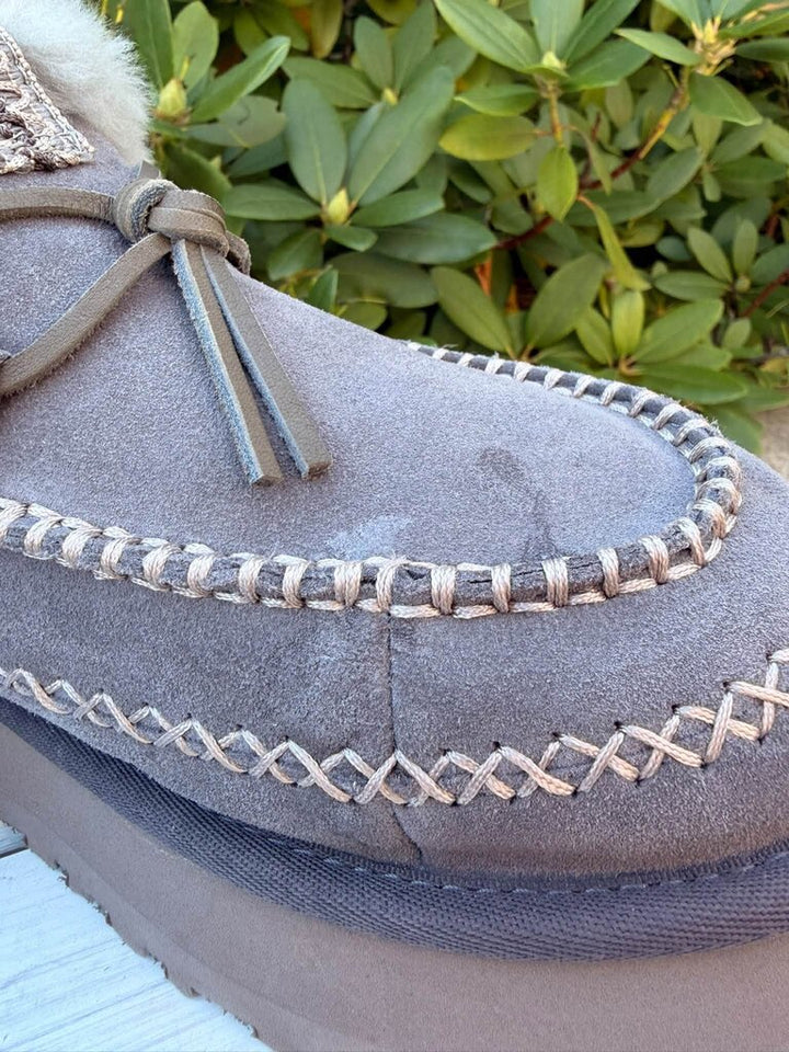 Ugg Disquette Alpine Slippers - Size 9
