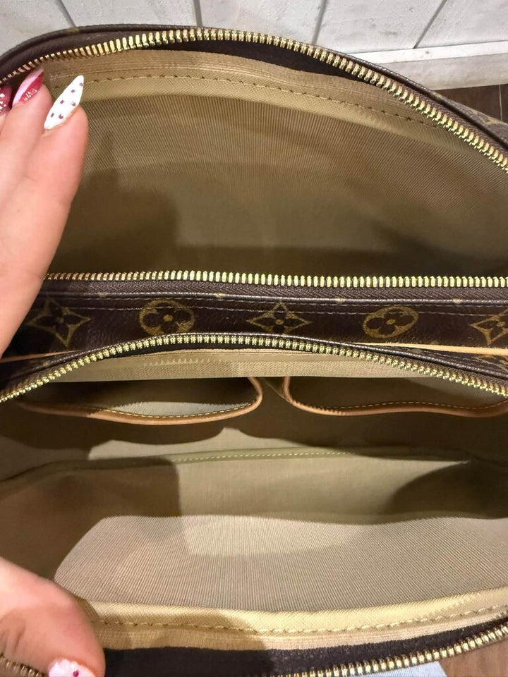 Louis Vuitton Monogram Reporter GM