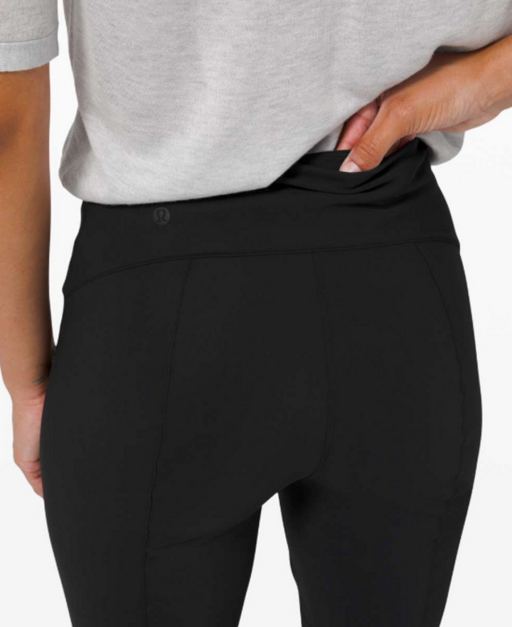 Lululemon Here To There High Rise 7/8 Pant - Size 6 (Retails for $128)