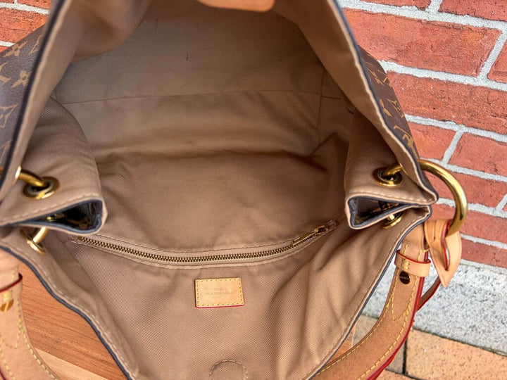 Louis Vuitton Monogram Graceful PM Shoulder Bag