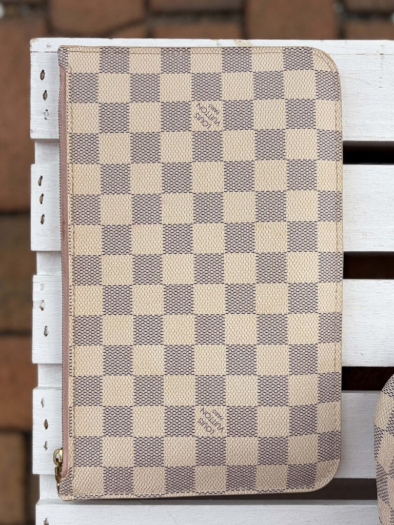 Louis Vuitton Damier Azur Neverfull MM Tote (with pouch)