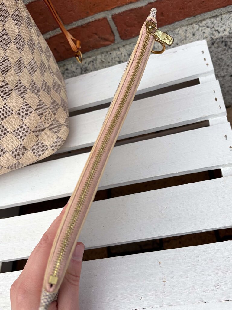 Louis Vuitton Damier Azur Neverfull MM Tote (with pouch)