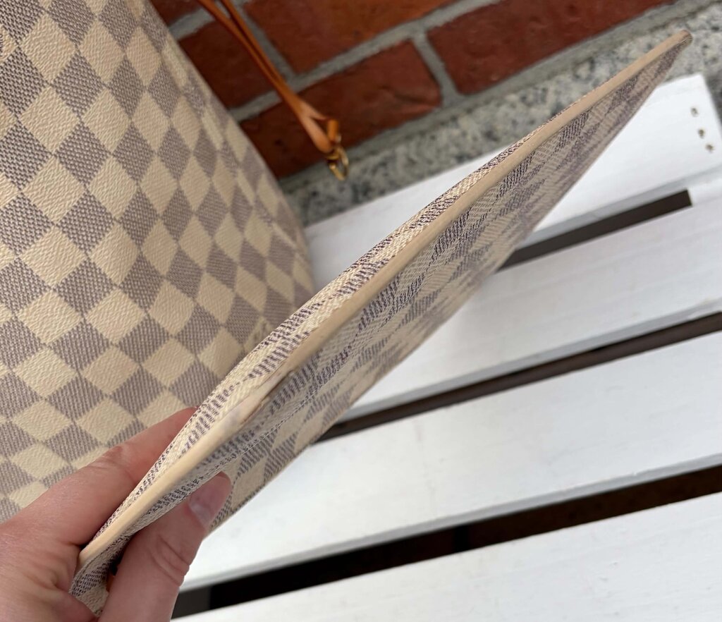 Louis Vuitton Damier Azur Neverfull MM Tote (with pouch)