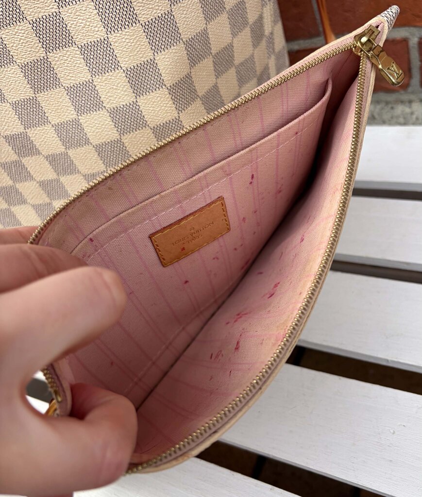 Louis Vuitton Damier Azur Neverfull MM Tote (with pouch)