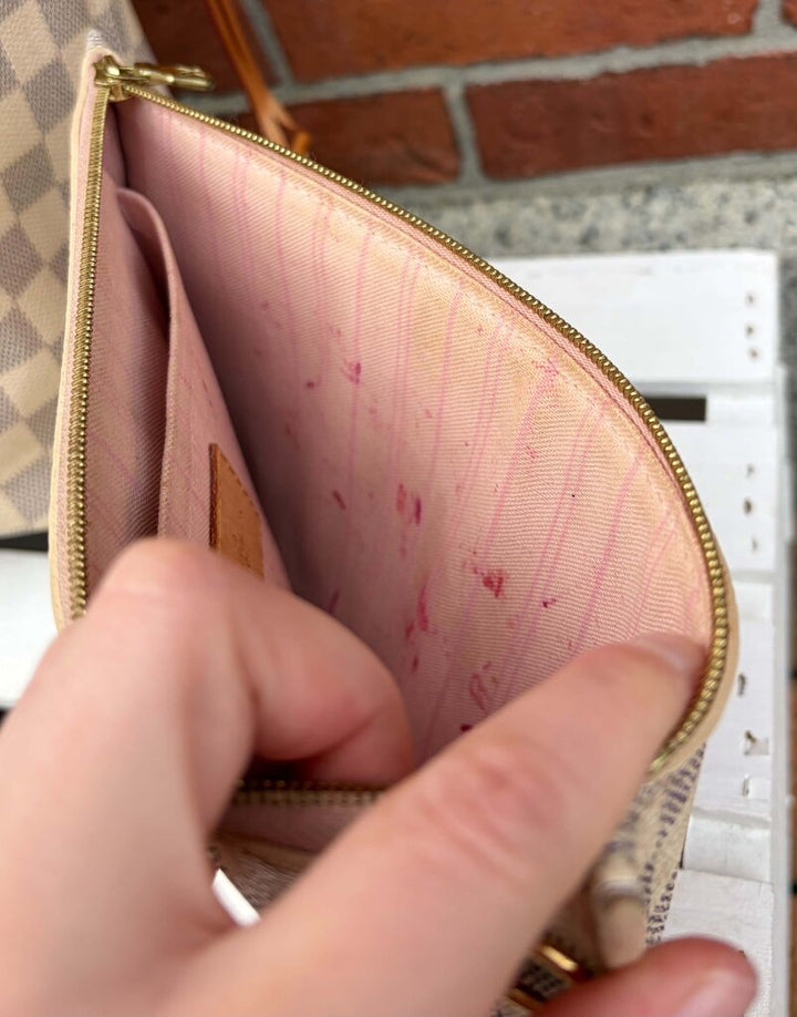 Louis Vuitton Damier Azur Neverfull MM Tote (with pouch)