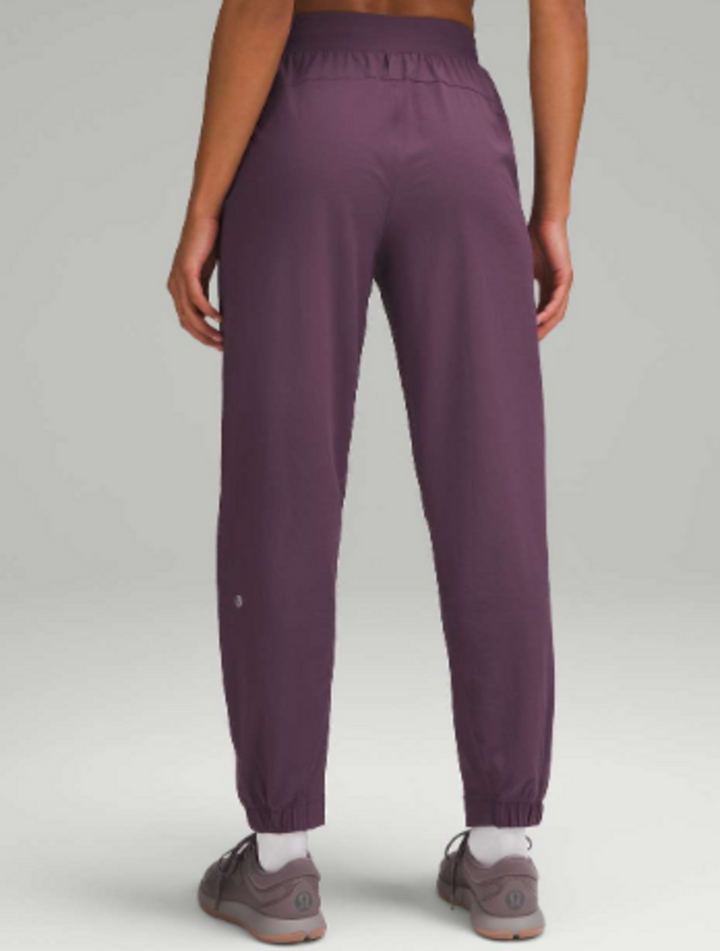 Lululemon License To Train High Rise Pant In Grape Thistle - Size 6 (Retails for $128)