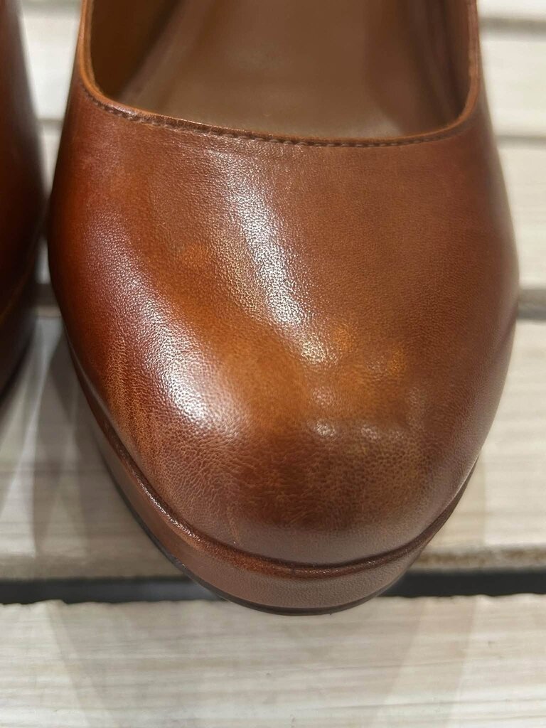 Cole Haan Leather Platform Pumps - Size 6.5