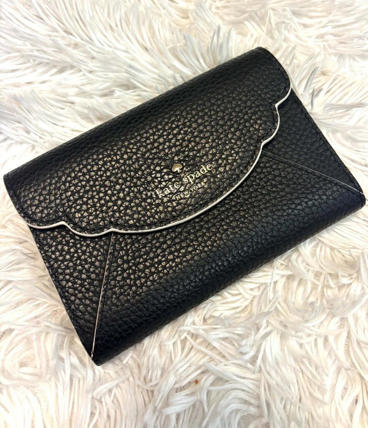 Kate Spade Leewood Place Kieran Wallet