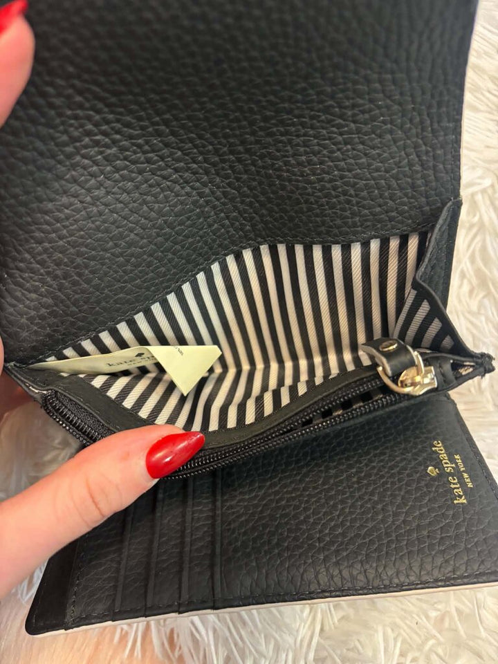 Kate Spade Leewood Place Kieran Wallet