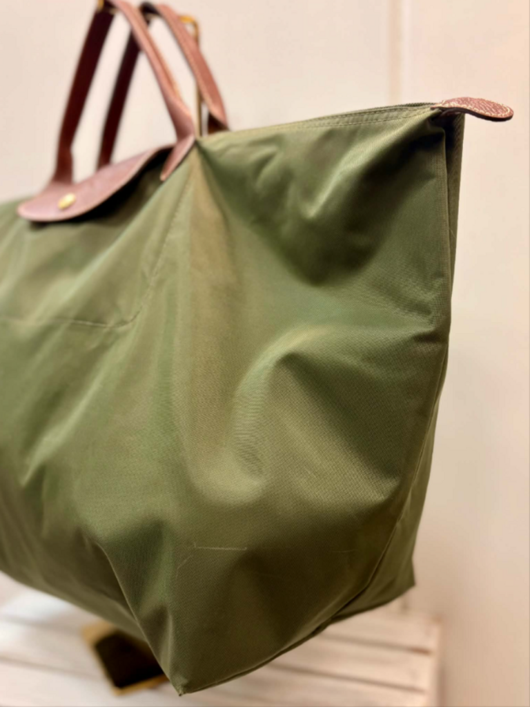 Le Pliage Original XL Travel Bag in Olive (Retails For $230)