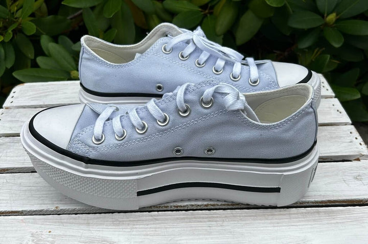 Converse Chuck Taylor All Star Lift Double Stack Platform in Blueberry Ice - Size 8