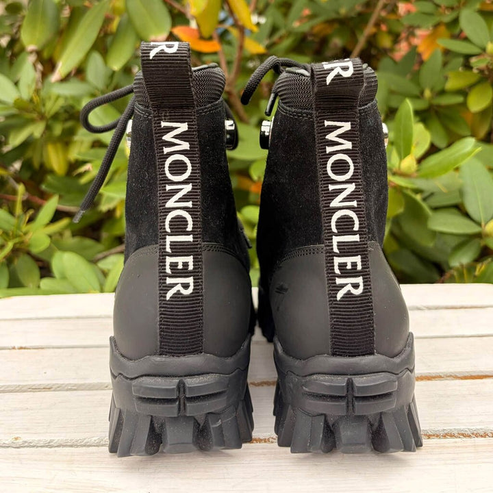 Moncler Helis Stivale Suede Ankle Boots - Size 39 (Retails for $725)