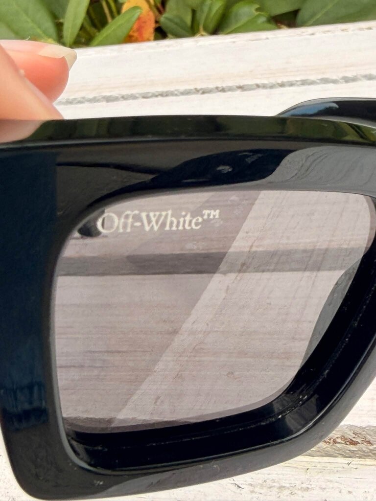 Off White Virgil Square Frame Sunnies (w/ case)