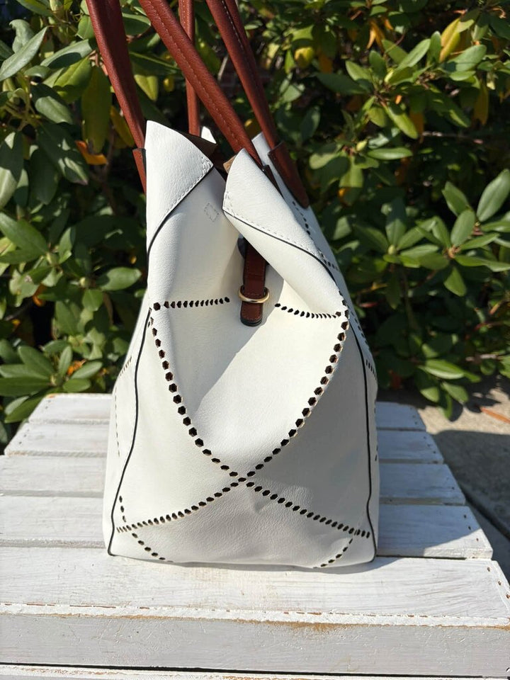 Louenhide Bermuda Tote Bag