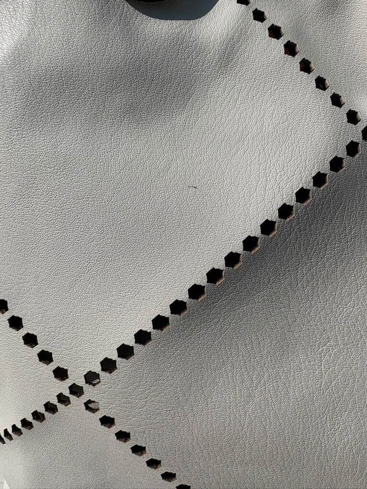 Louenhide Bermuda Tote Bag