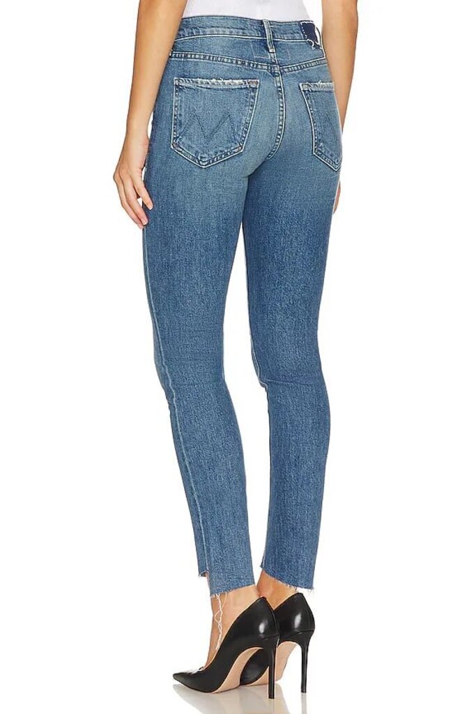 Mother Jeans The Mid Rise Dazzler Ankle Step Fray in Something To Remember - Size 32