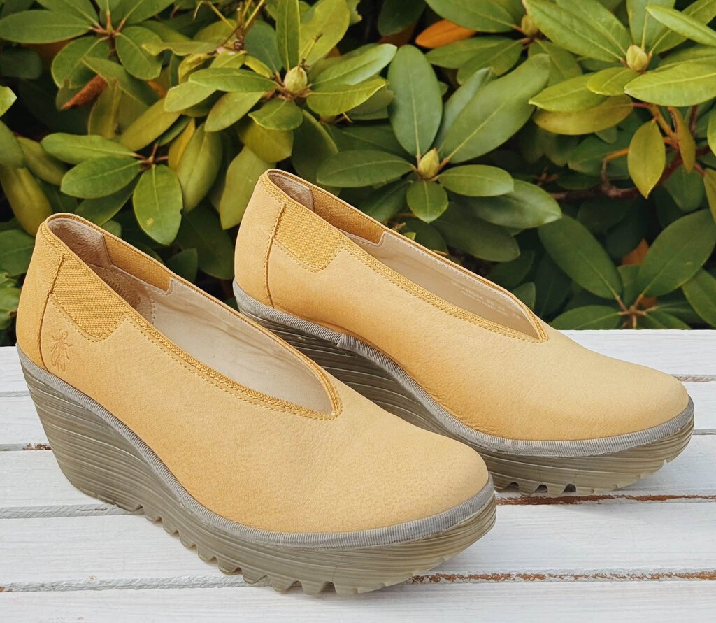 Fly London Yoza438fly Court Shoes - Size 38