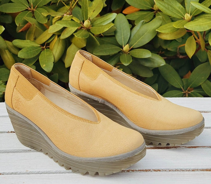 Fly London Yoza438fly Court Shoes - Size 38